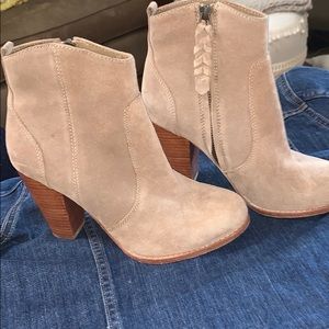 JOIE sand colored suede booties!!
